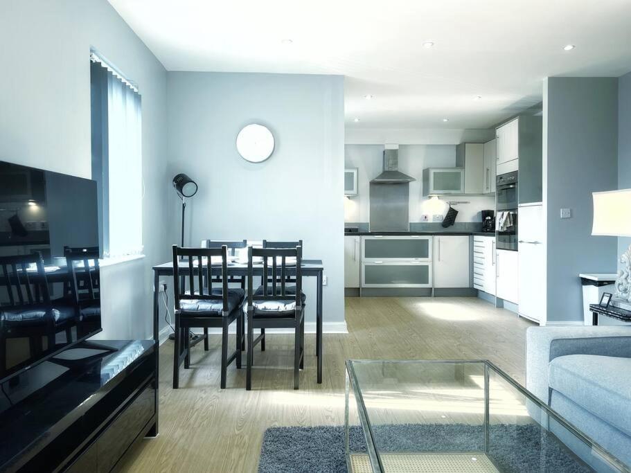 Apartmán New Luxurious And Business Apt Swansea Exteriér fotografie