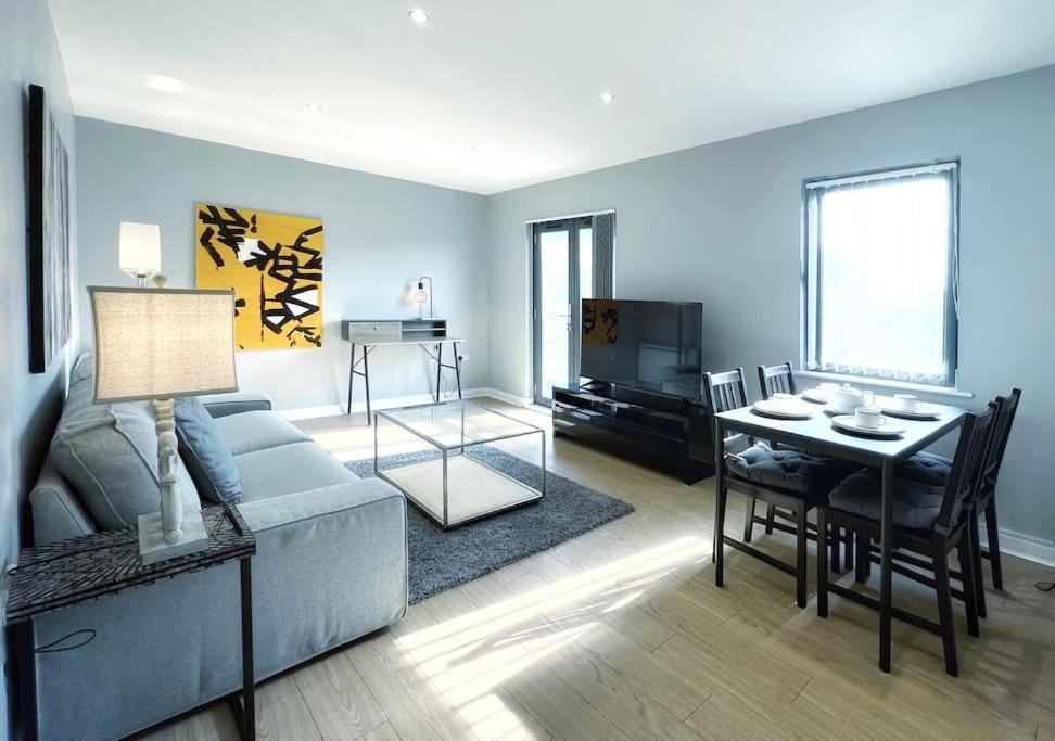 Apartmán New Luxurious And Business Apt Swansea Exteriér fotografie